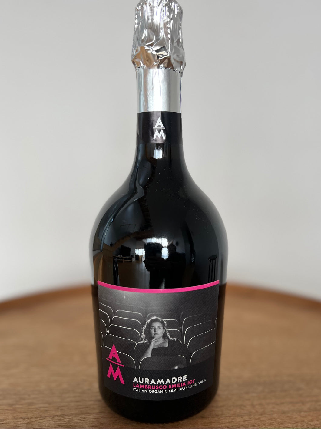 AURAMADRE LAMBRUSCO アウラマドレ ランブルスコ・セッコ　エミリアIGT